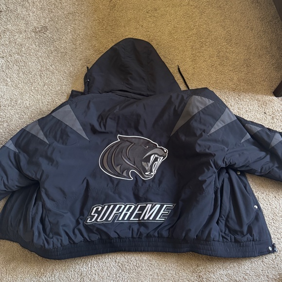 2023 Supreme Wildcat Sideline Puffer jacket - Picture 2 of 4